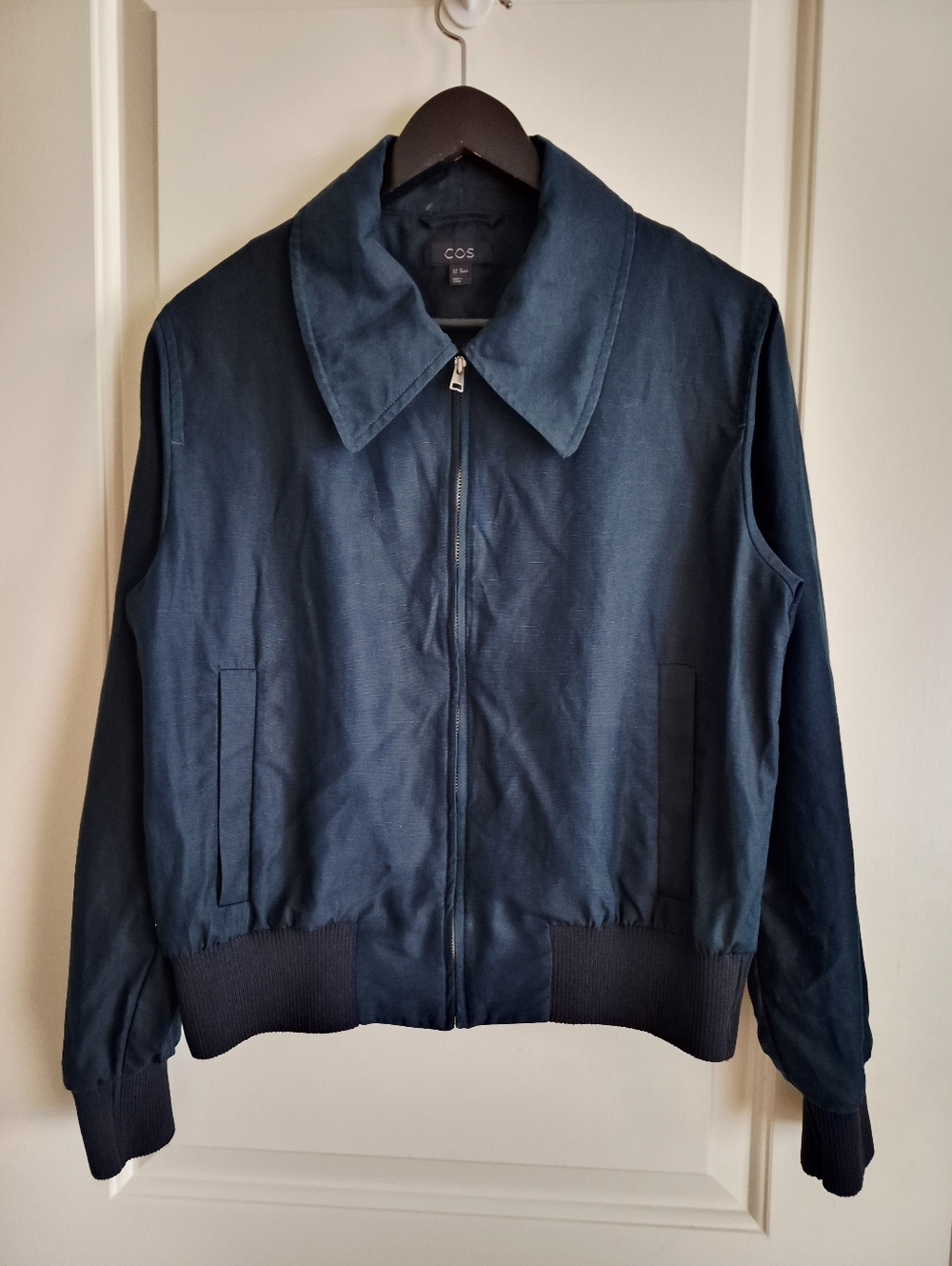 29 Green Linen Bomber | COS